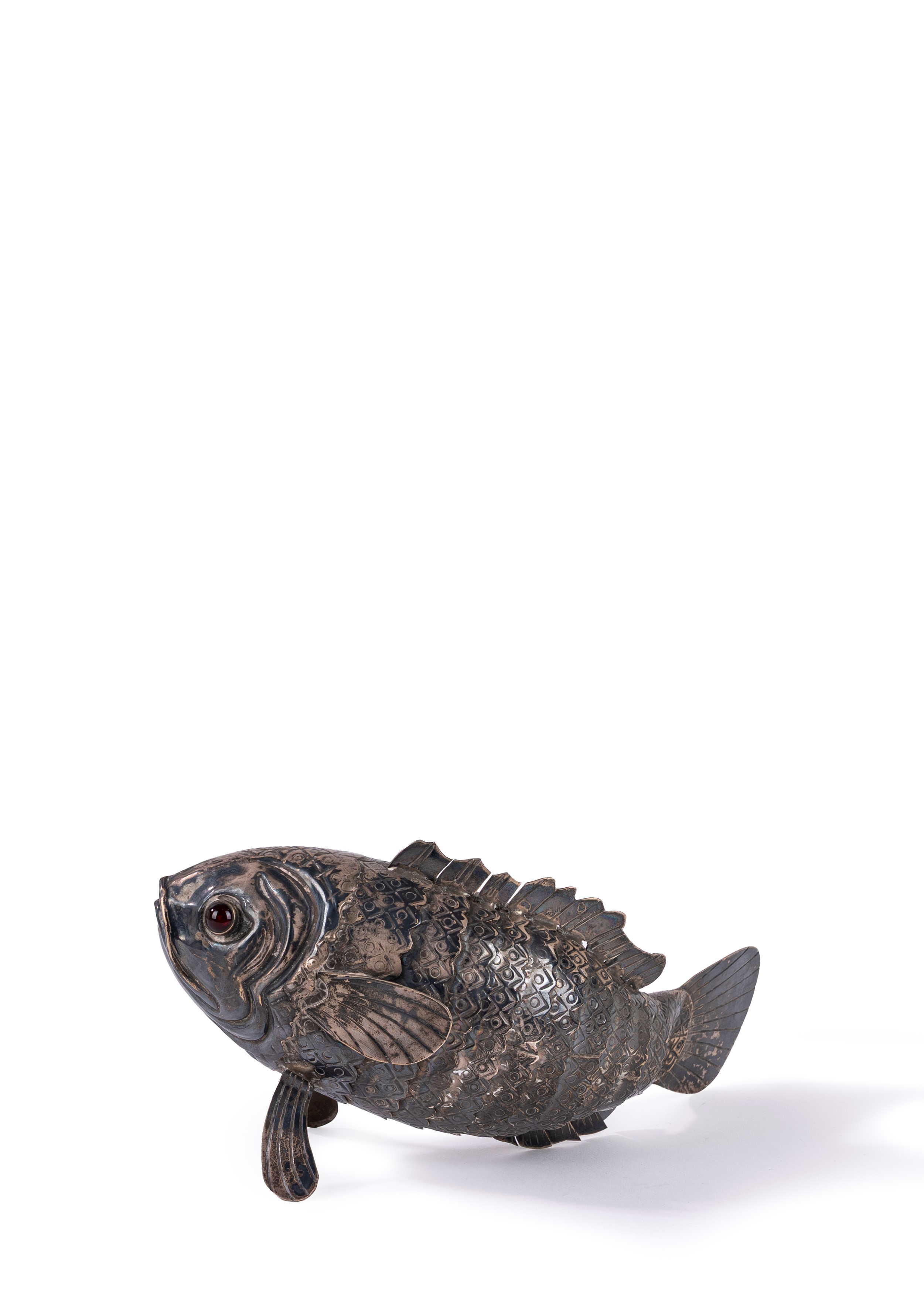Pesce decorativo in argento, Inizio secolo XX