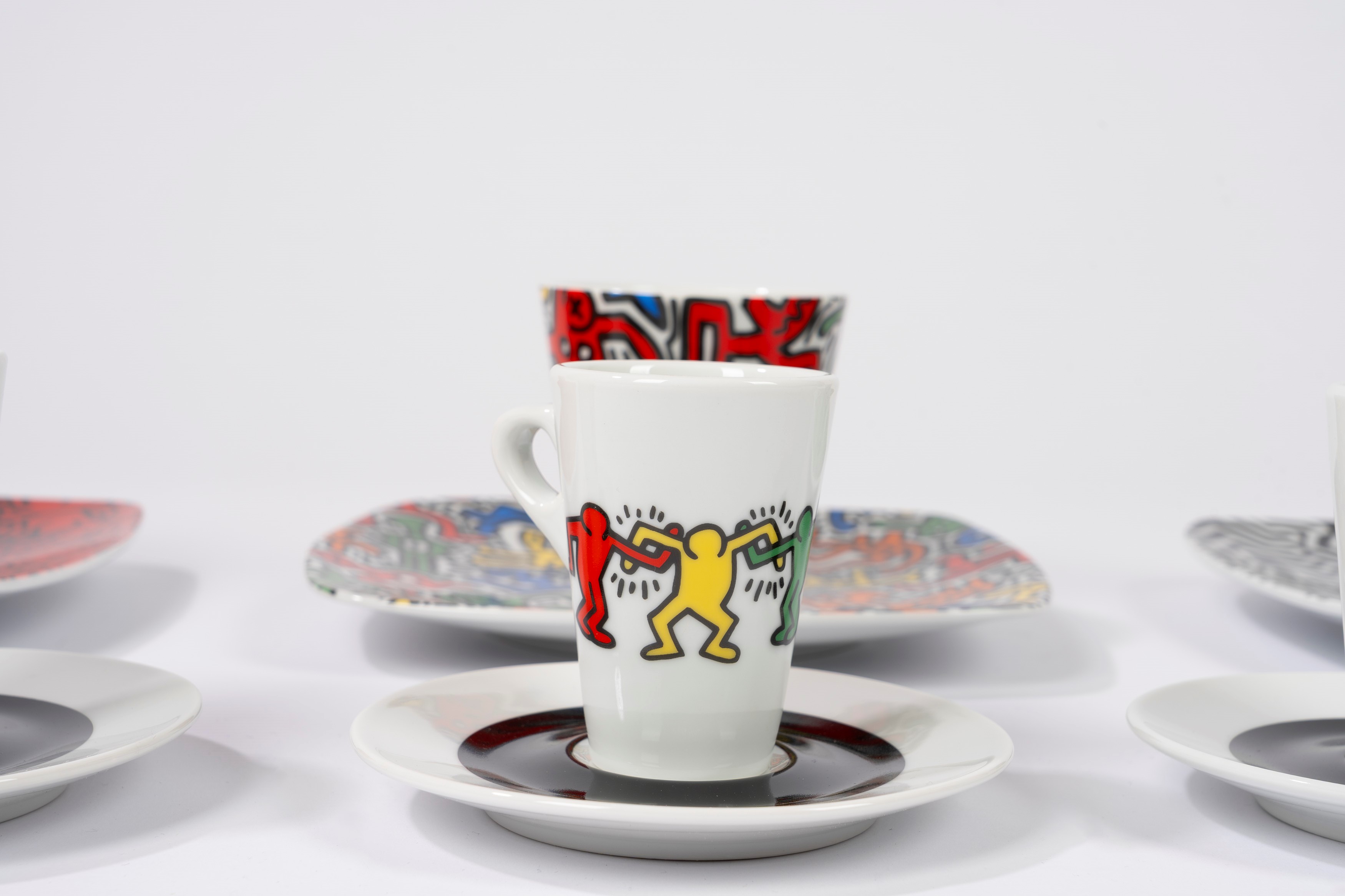 Keith Haring - Servizio da caffè e da dessert in porcellana policroma
