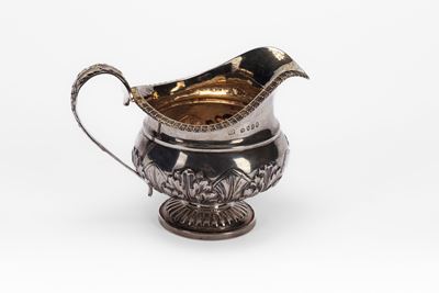 Lattiera in argento e vermeil, Londra 1819-20