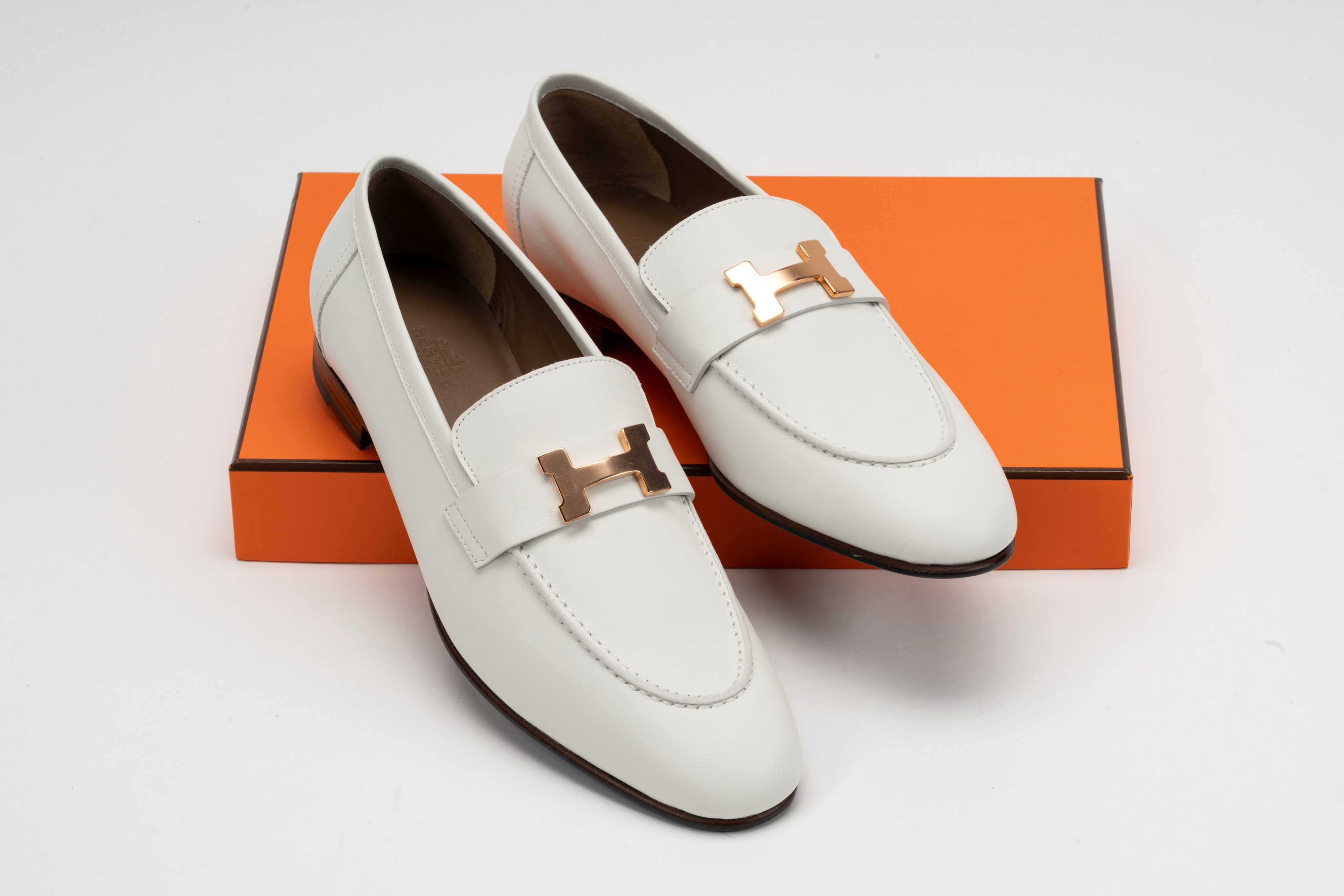 Hermès - Mocassino Paris | Luxury Fashion: Fashion Icons | Finarte ...