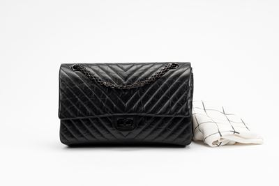 Borsa Reissue in pelle chevron nera, 2018