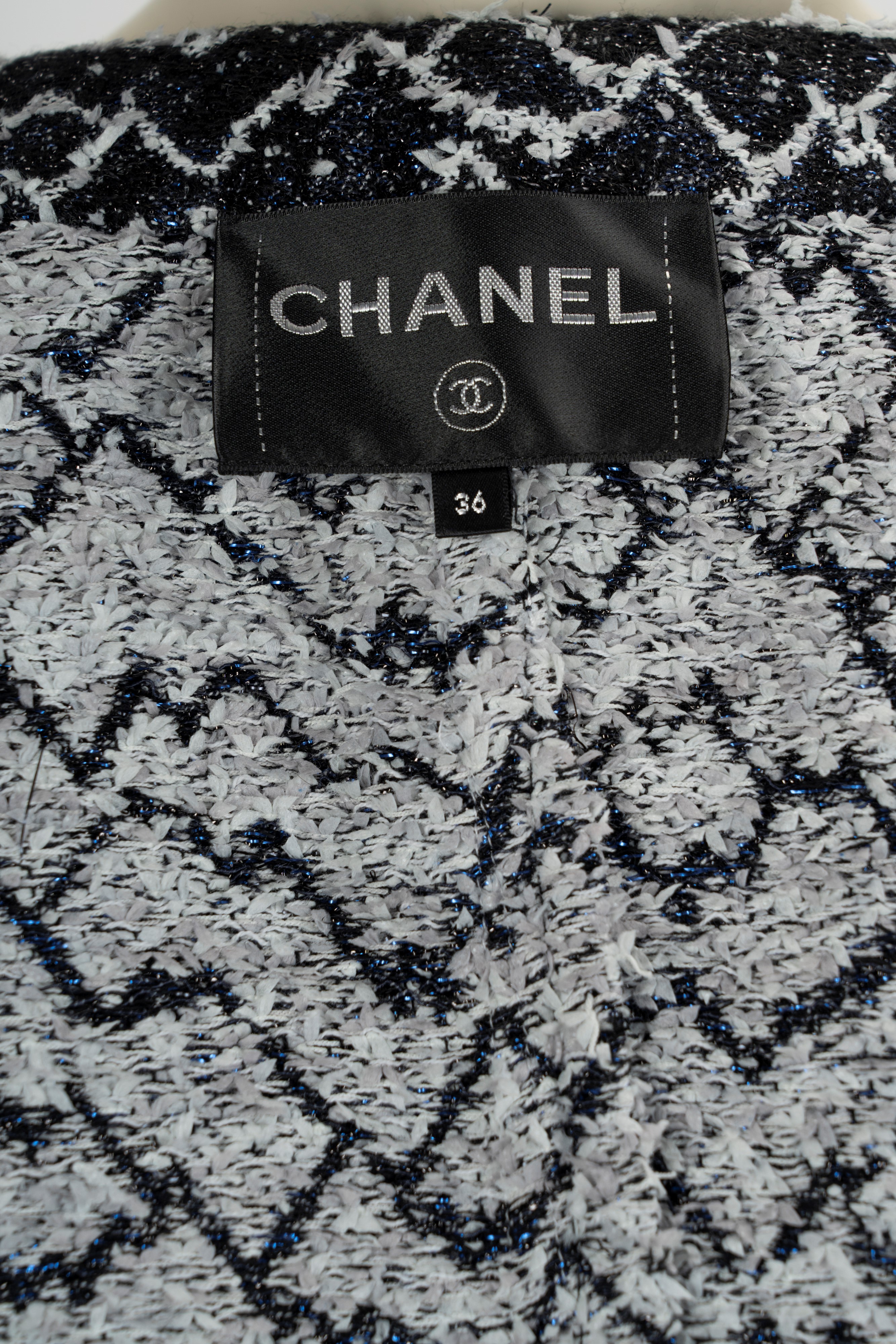 Chanel - Giacca lunga a manica lunga, misto lana e cotone bouclé