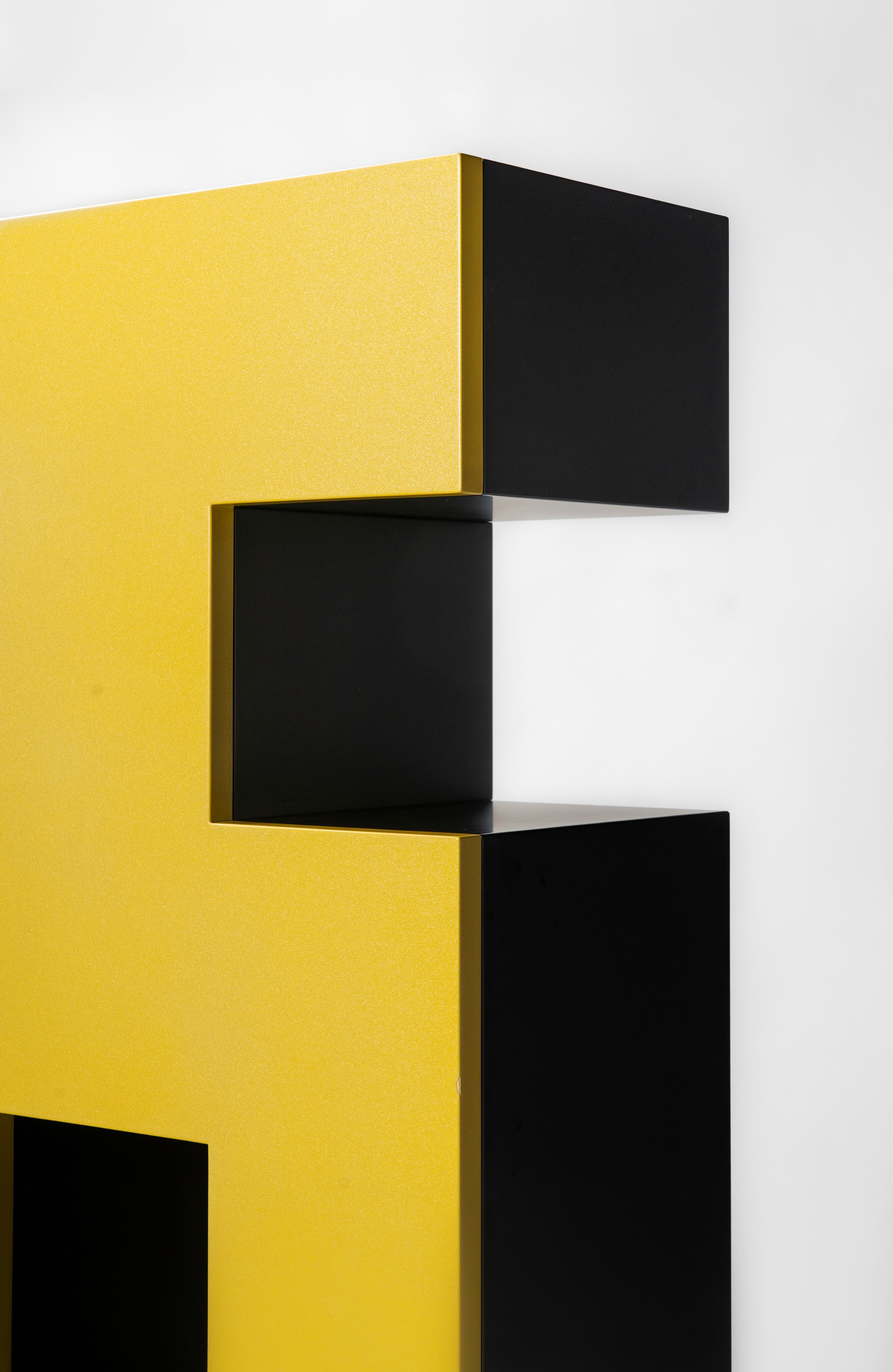 Libreria bifacciale dalla collezione 'Ollo'