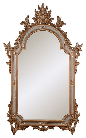 Specchiera in legno intagliato e laccato, in stile rocaille