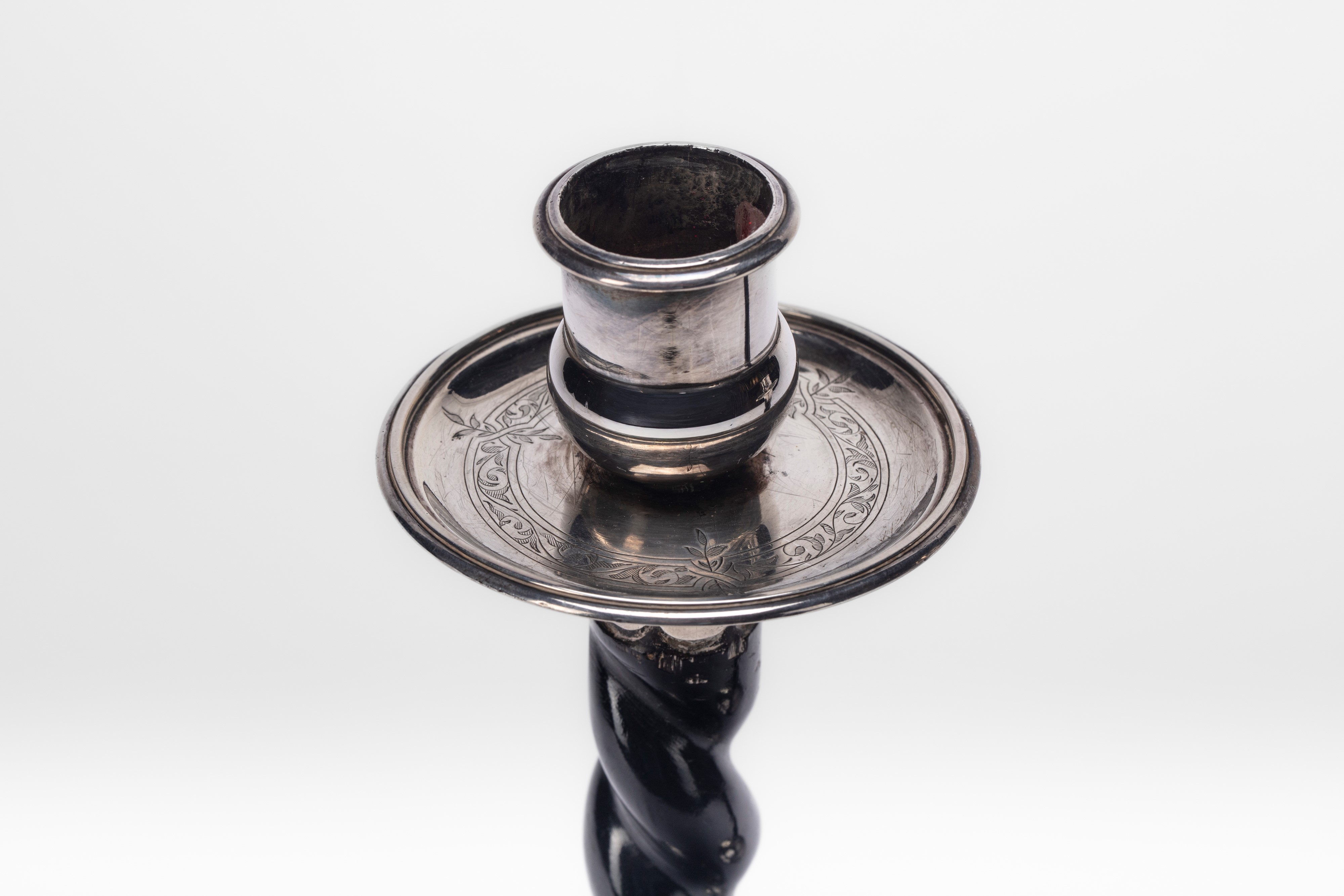 John Crane Salt - Coppia di candelieri in argento, Londra 1864