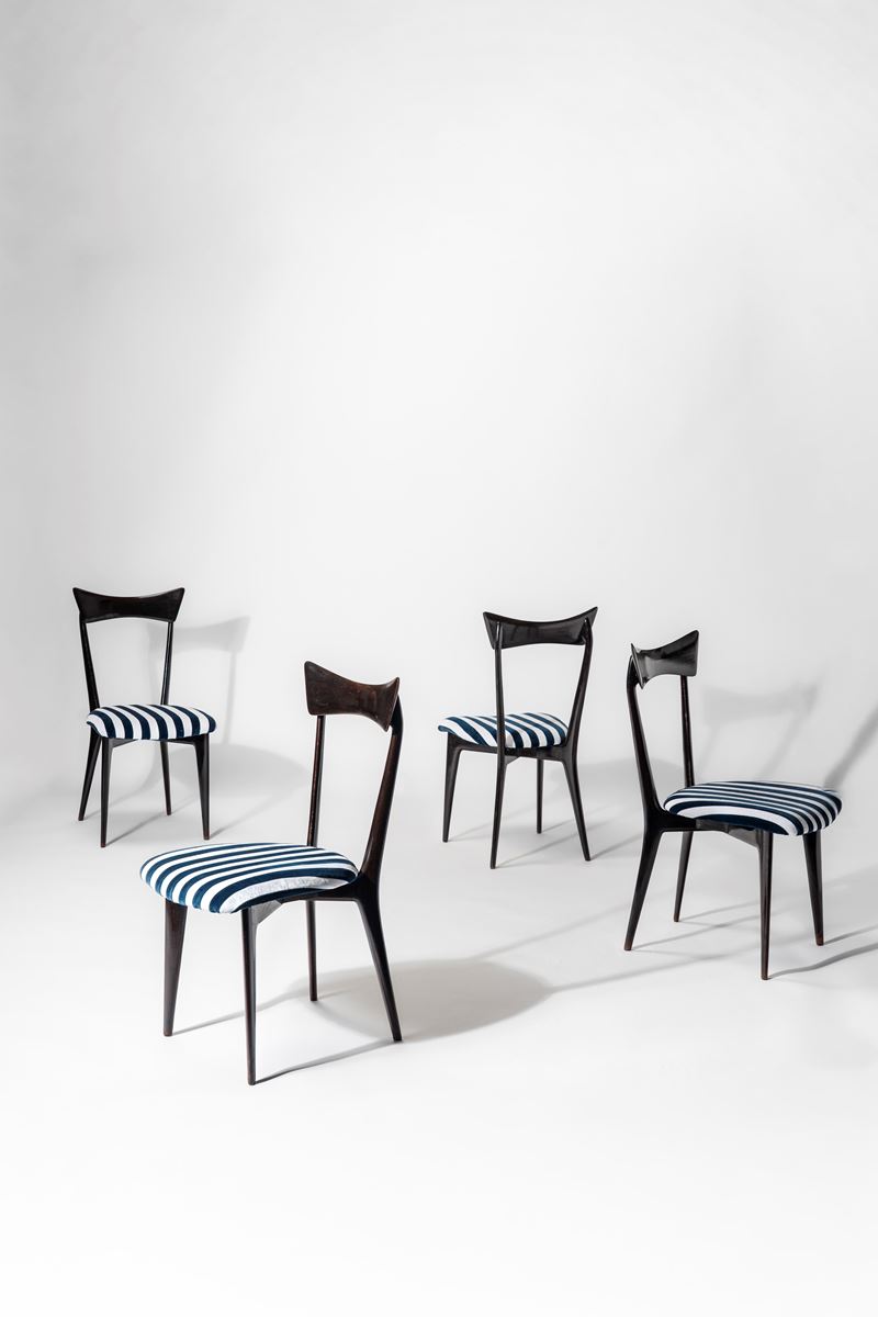 Set di quattro sedie