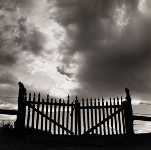 Cemetery Gates, dal portfolio "The Bodie"