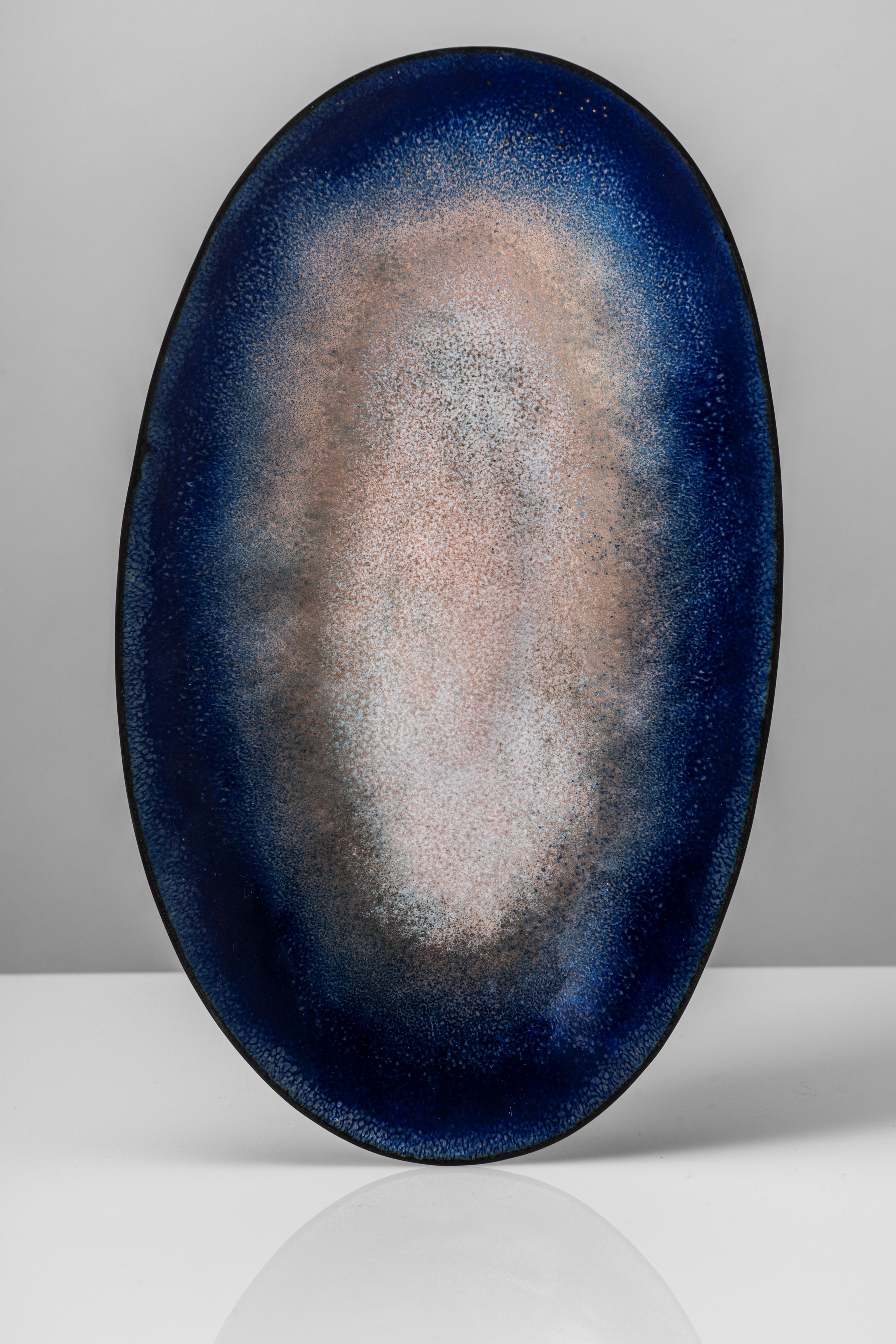 Vassoio a smalti policromi su rame modello no. 2132