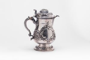 Grande boccale da birra con coperchio