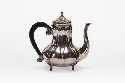 Caffettiera in argento, Italia, seconda metà secolo XX
