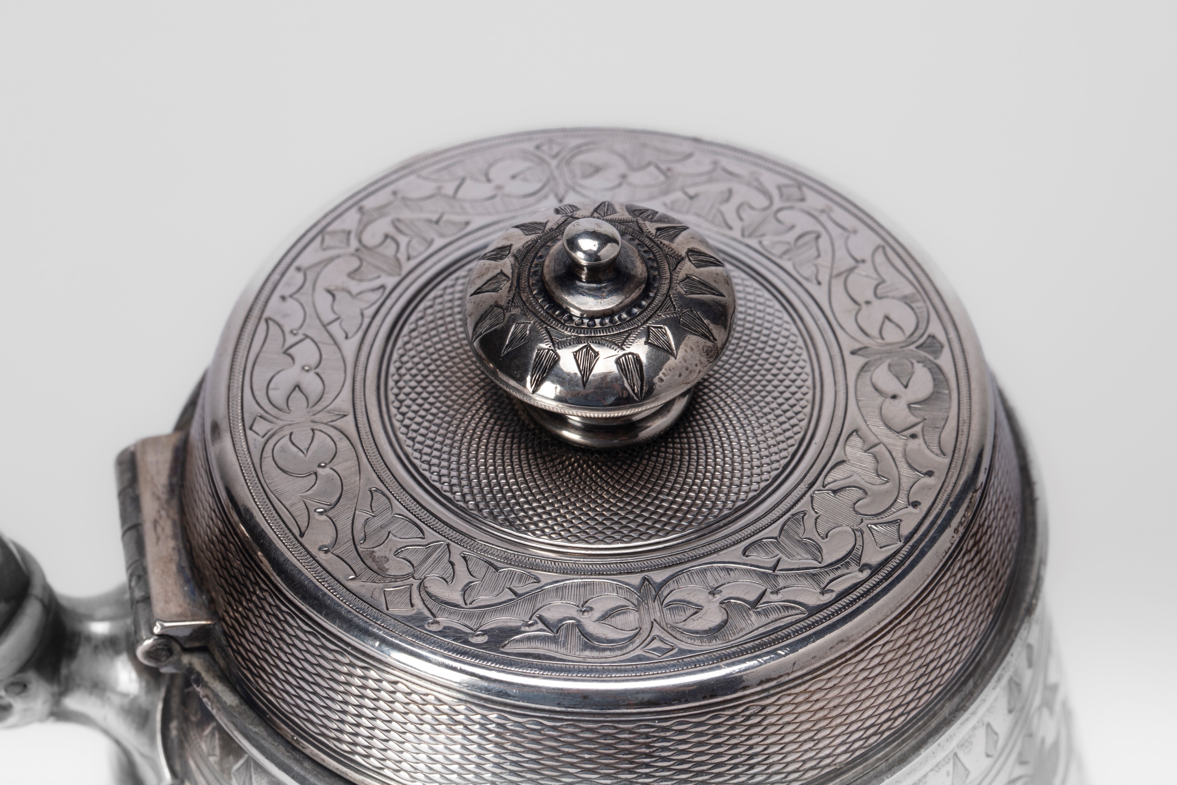 Henry Holland - Teiera in argento, Londra 1876-77