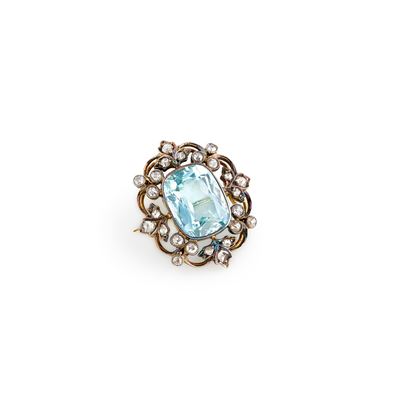 Spilla in oro 18k e argento con acquamarina taglio cuscino e diamanti