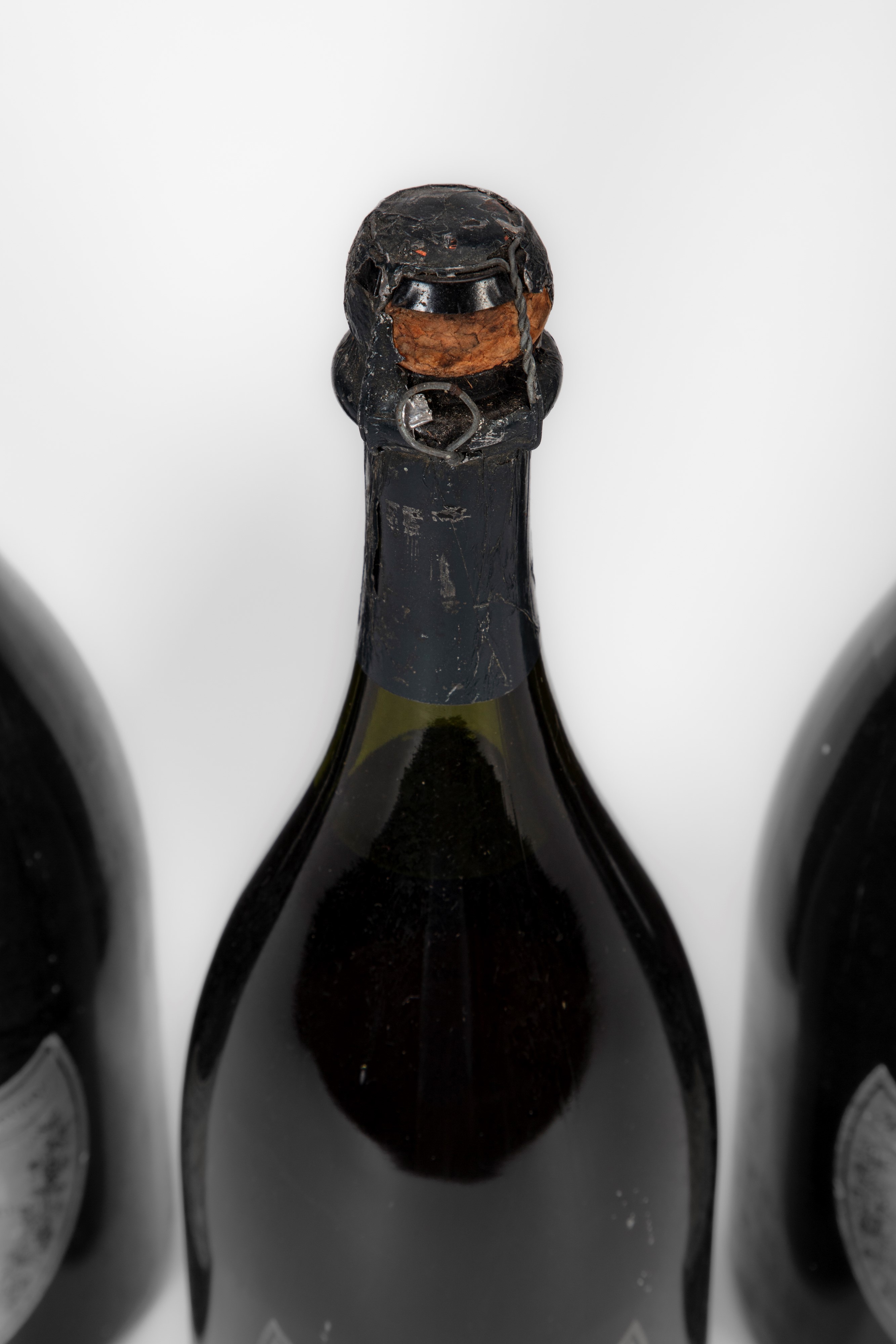 Francia - Dom Pérignon Brut, 3 bottiglie (1961 e 1964)