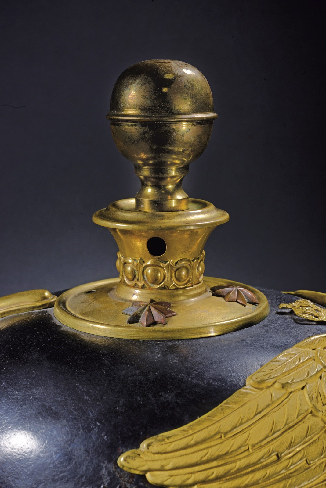 Elmo da ufficiale riservista, Garde-Fuß-Artillerie-Rgt., Prussia, circa 1900