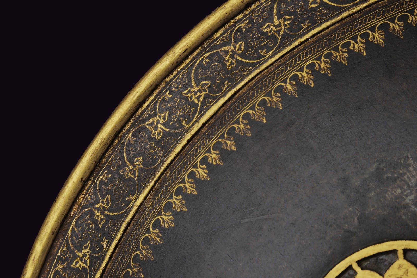 Sipar in ferro decorato, India, fine del XIX secolo