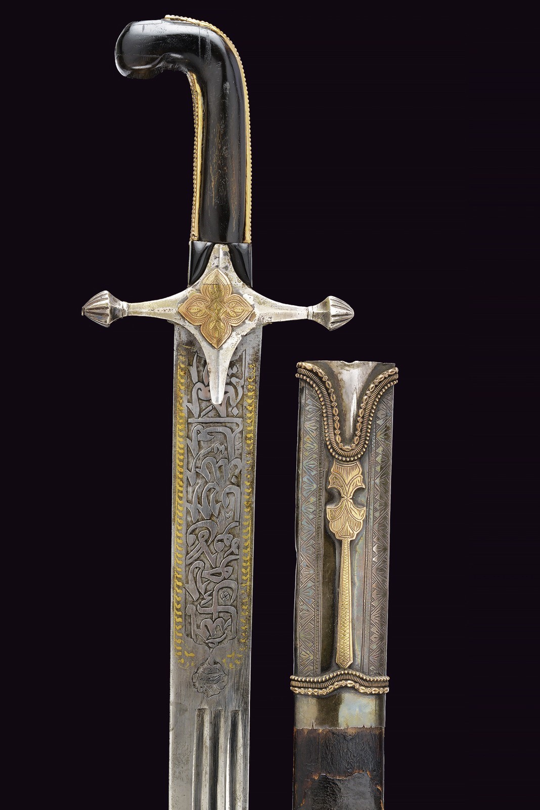 Shamshir Persiano, XIX Secolo, lama in argento e oro