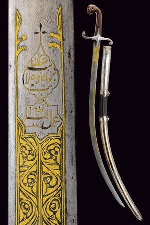 Importante shamshir con fornimenti in argento