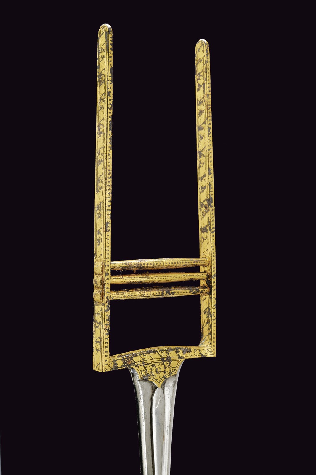 Lama, eleganti rifiniture in oro, Metà del XIX Secolo