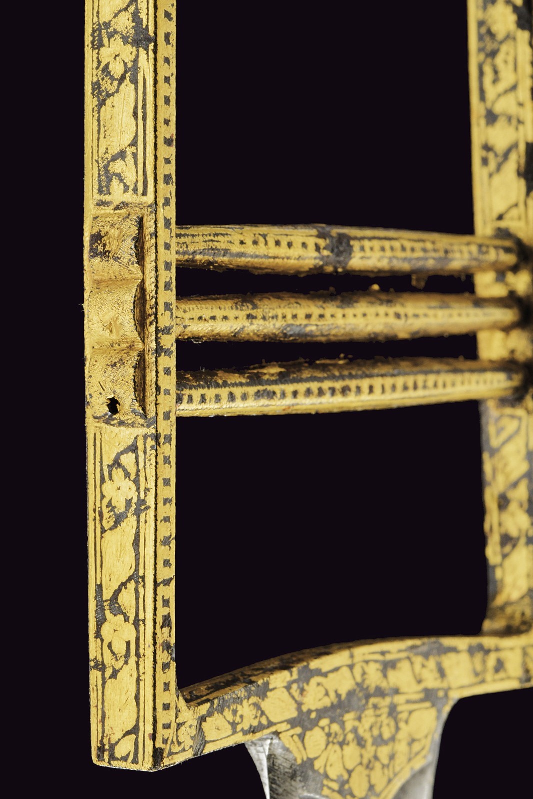 Lama, eleganti rifiniture in oro, Metà del XIX Secolo