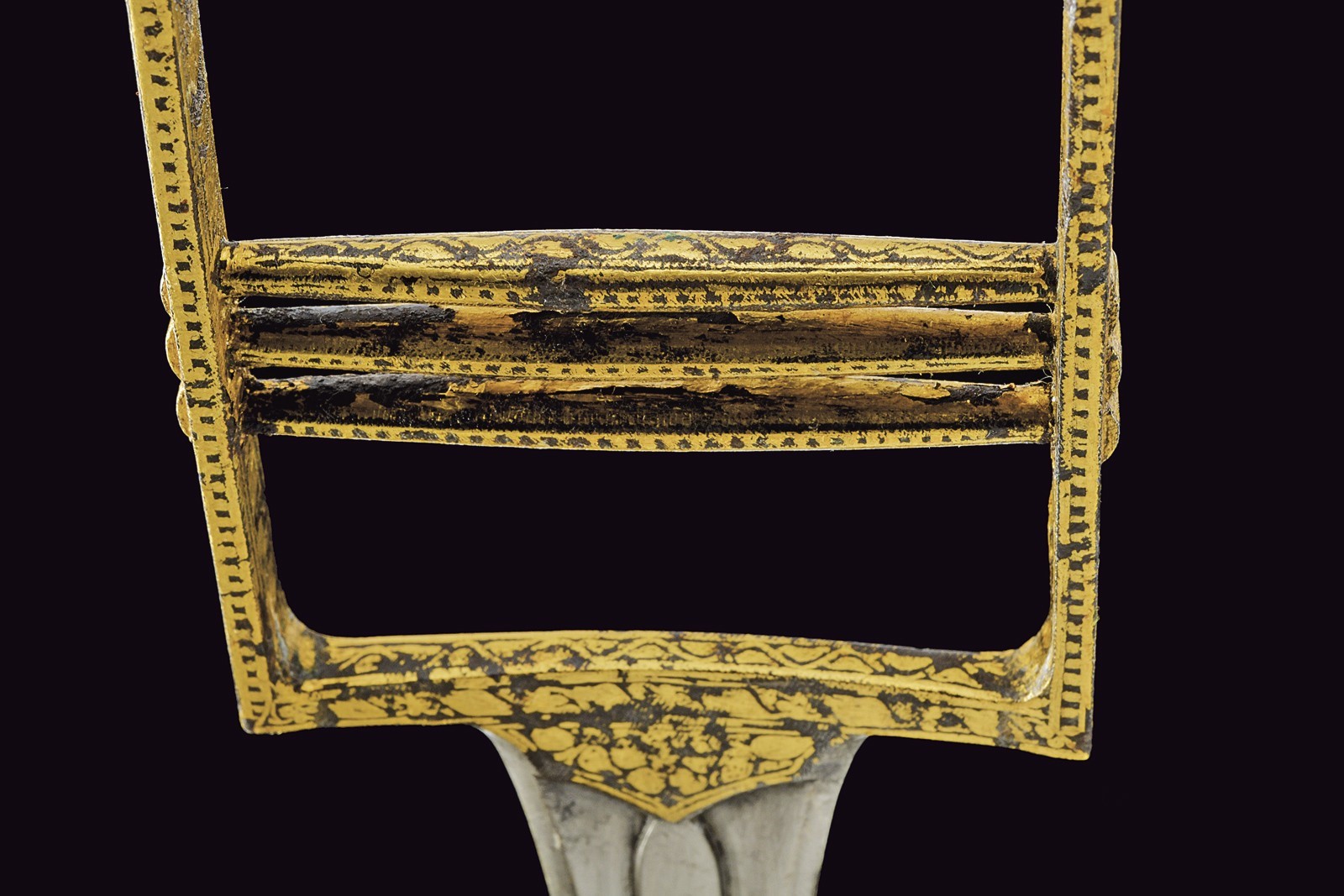 Lama, eleganti rifiniture in oro, Metà del XIX Secolo