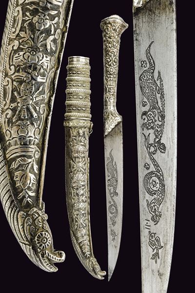 Bel bichaq, lama dritta con impugnatura in argento, Turchia, Fine XIX - Inizio XX Secolo
