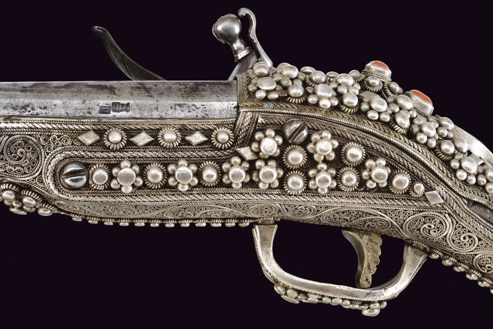 Impero Ottomano, Paio di pistole da fonda a pietra focaia con ornamenti in argento