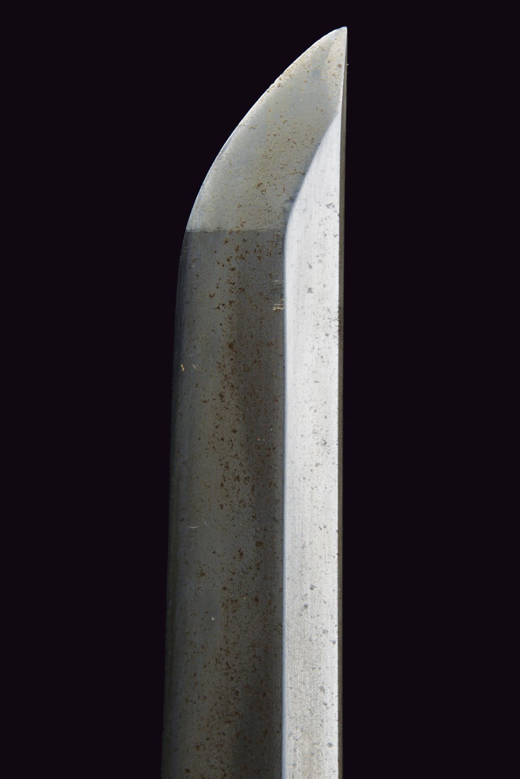 Katana firmata Minomoto Kiyomaru, lama shinogi zukuri in shirasaya, Edo (1850)