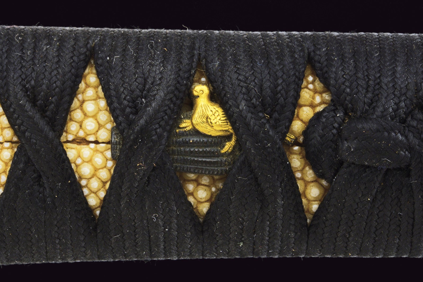 Tanto in Koshirae, Lama Hira-zukuri, Iori-mune, Periodo Edo, Giappone