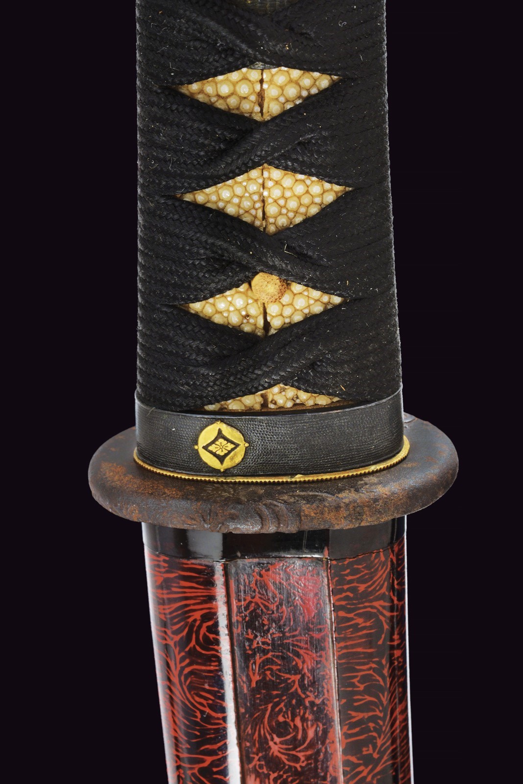 Tanto in Koshirae, Lama Hira-zukuri, Iori-mune, Periodo Edo, Giappone