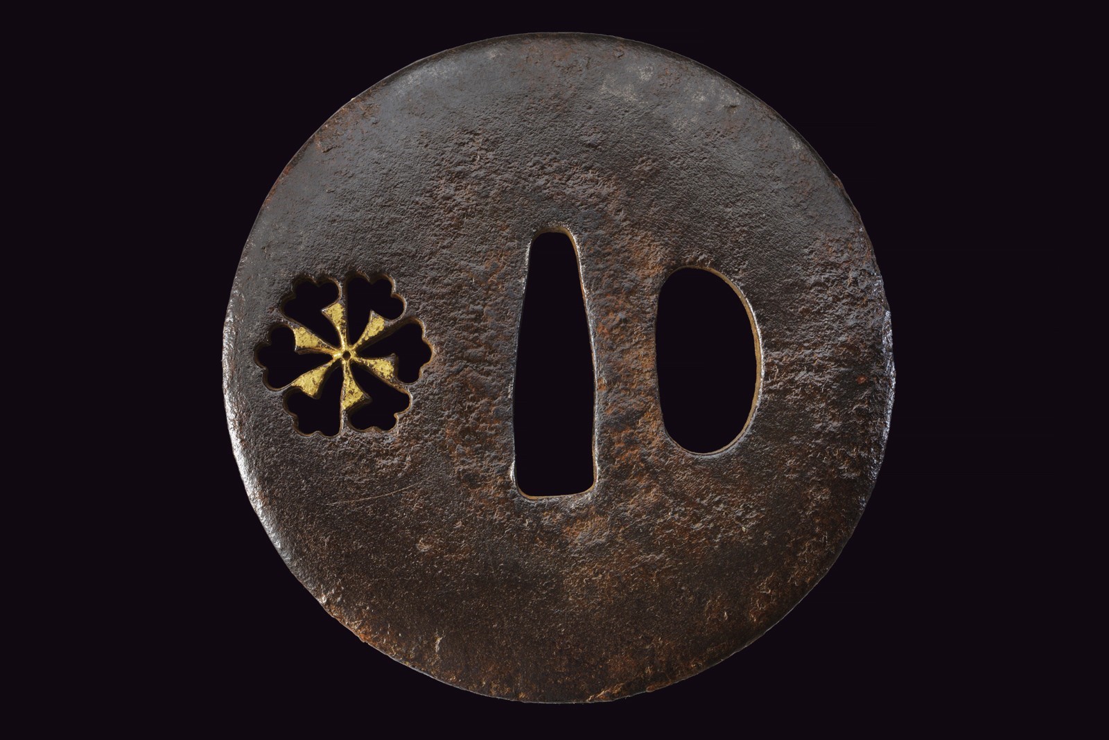 Tsuba, Giappone, Periodo Edo (1603-1867), ferro, 7 x 7 x 0.4 cm