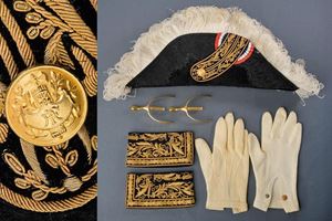 Elegant diplomatic bicorn belonging to a Plenipotentiary Minister.