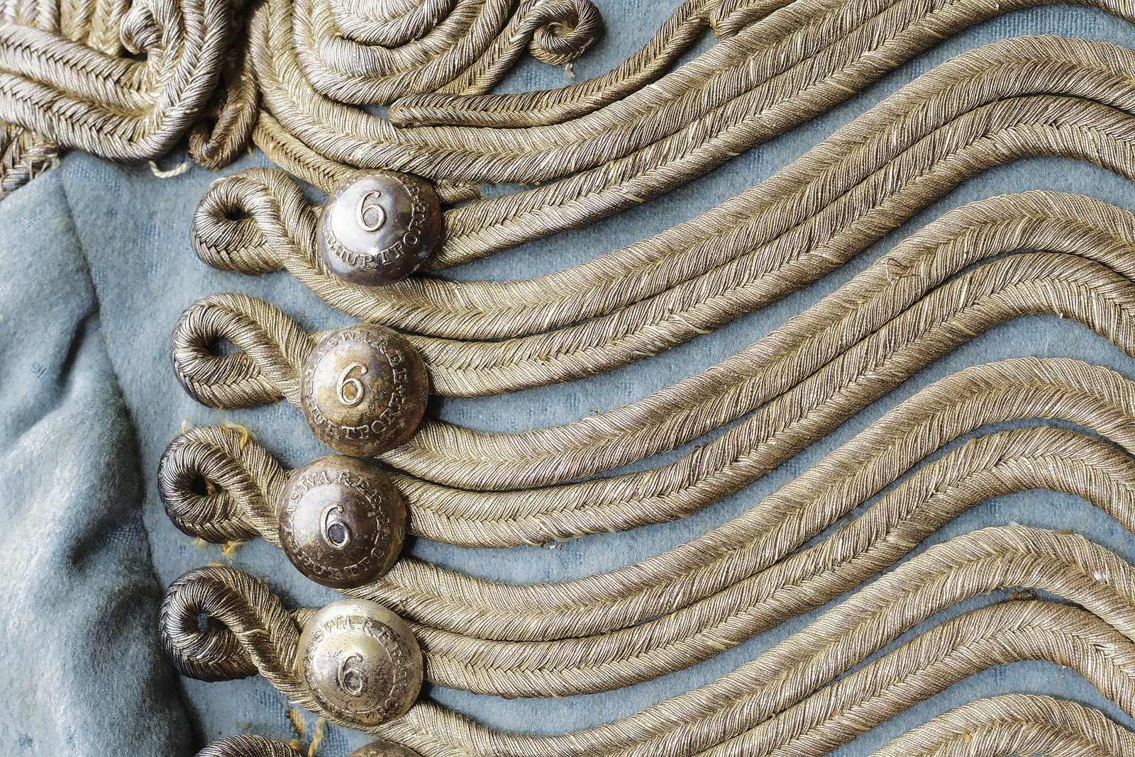 Dolman per ufficiale del Sesto Reggimento Cavalleria Leggera di Madras, Impero Britannico, 1830-1...