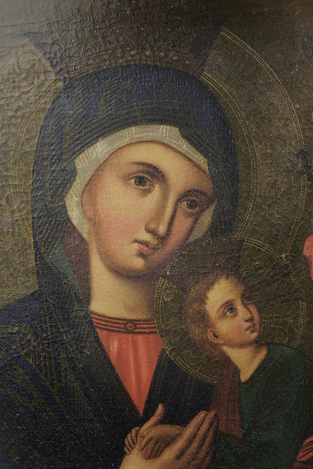 Icona, Vergine della Passione con il Bambino Gesù, olio su tela, XIX secolo, Europa orientale