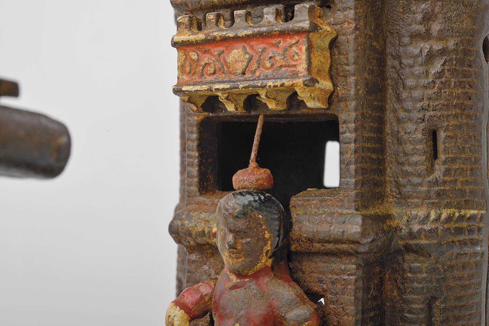 Salvadanaio meccanico in ferro 'Guglielmo Tell', Inghilterra, ultimo quarto del XIX secolo
