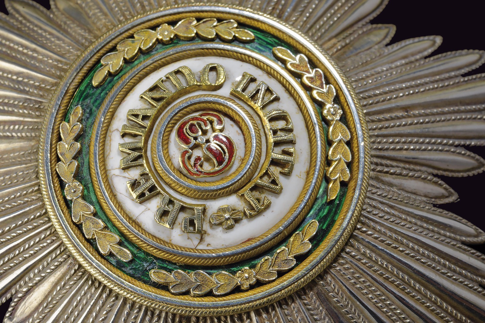 Ordine di San Stanislao, placca di prima classe in argento dorato e smaltato