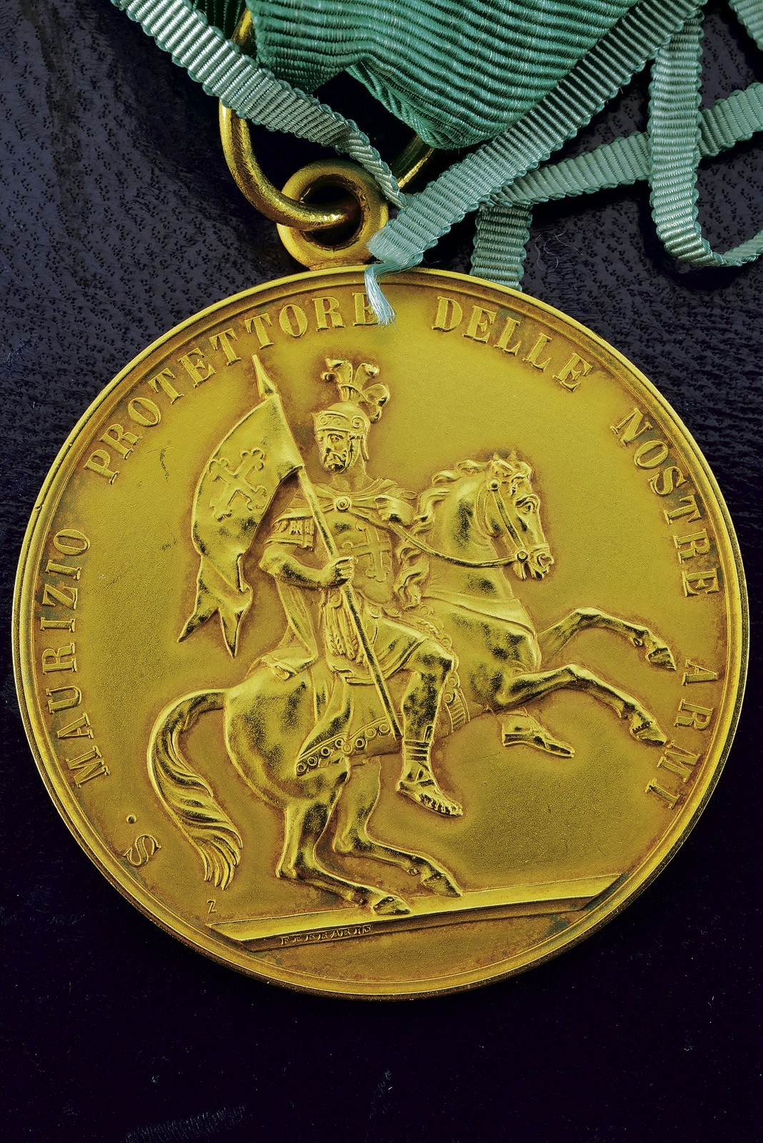Medaglia Mauriziana per ufficiali generali, Repubblica Italiana, 1965, oro 917/1000