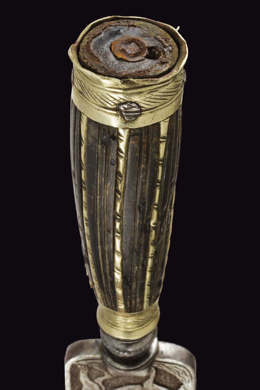Coltello calabrese, 1800 circa, lama decorata in argento