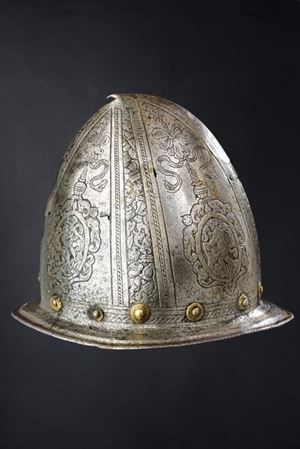 An elegant engraved cabasset