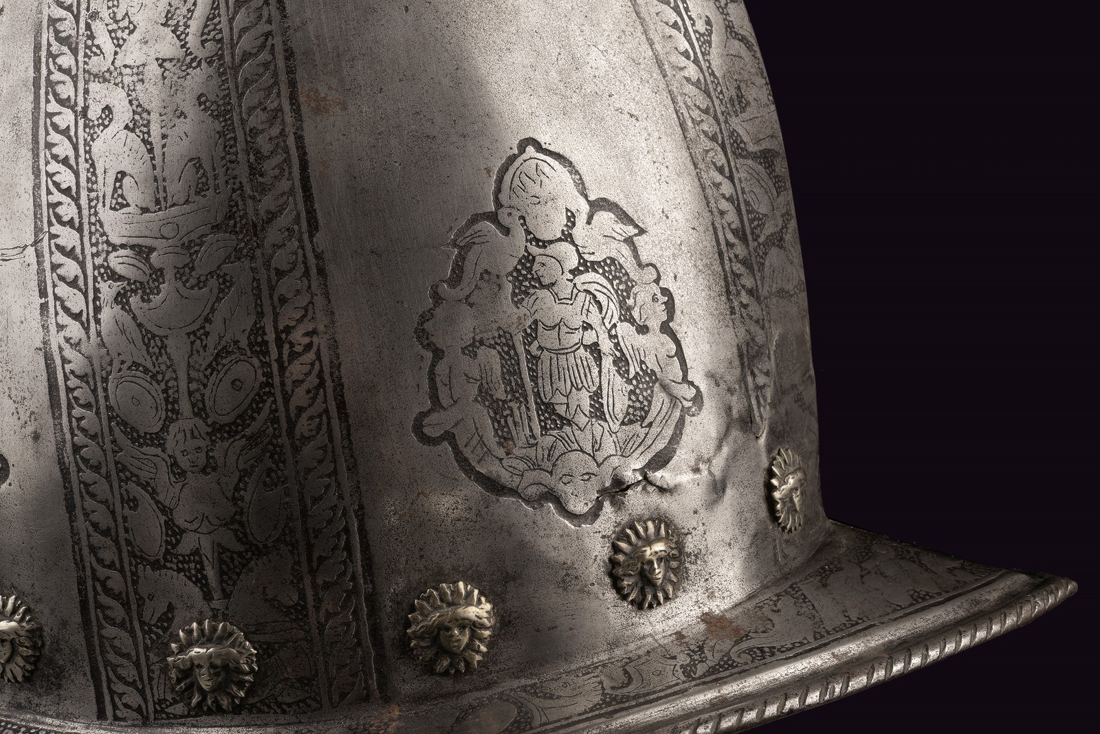 Zuccotto aguzzo inciso, ferro, Italia settentrionale, circa 1600
