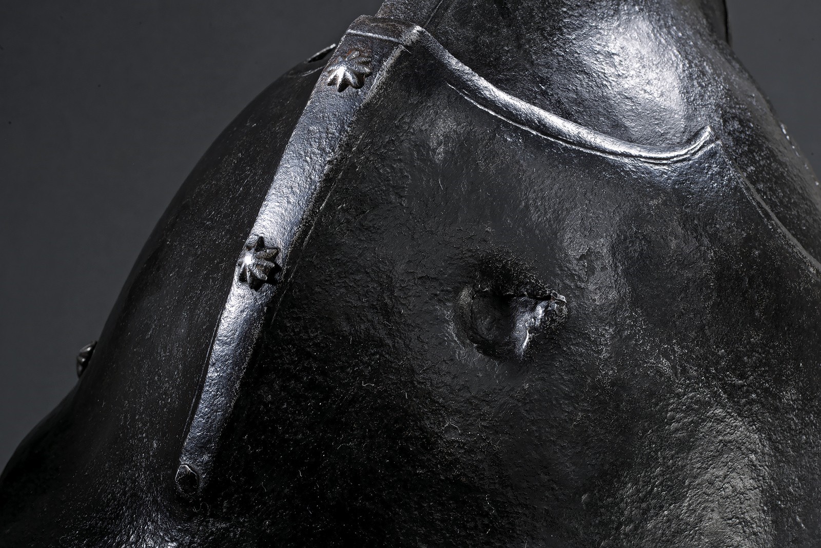 Elmo da assedio, Francia, Prima metà del XVII Secolo, Altezza 29.5 cm