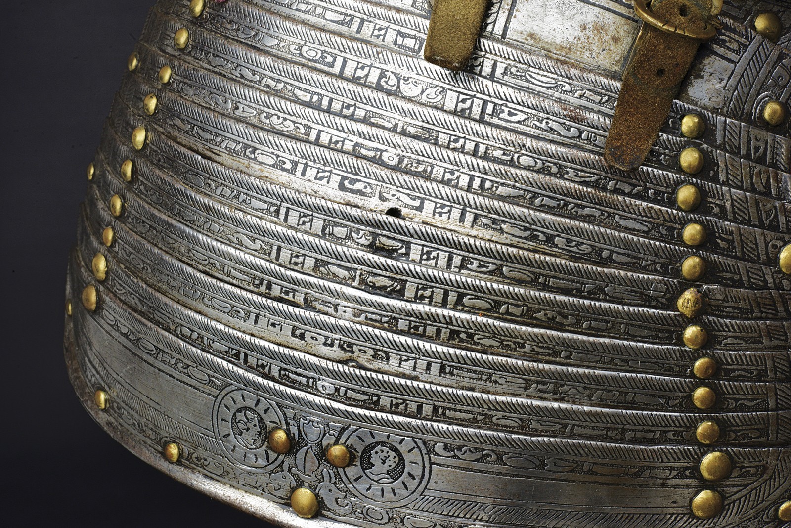 Armatura composita alla 'Pisana', Milano, circa 1570, altezza breastplate 58 cm.