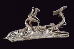 A snaphaunce lock for a gun