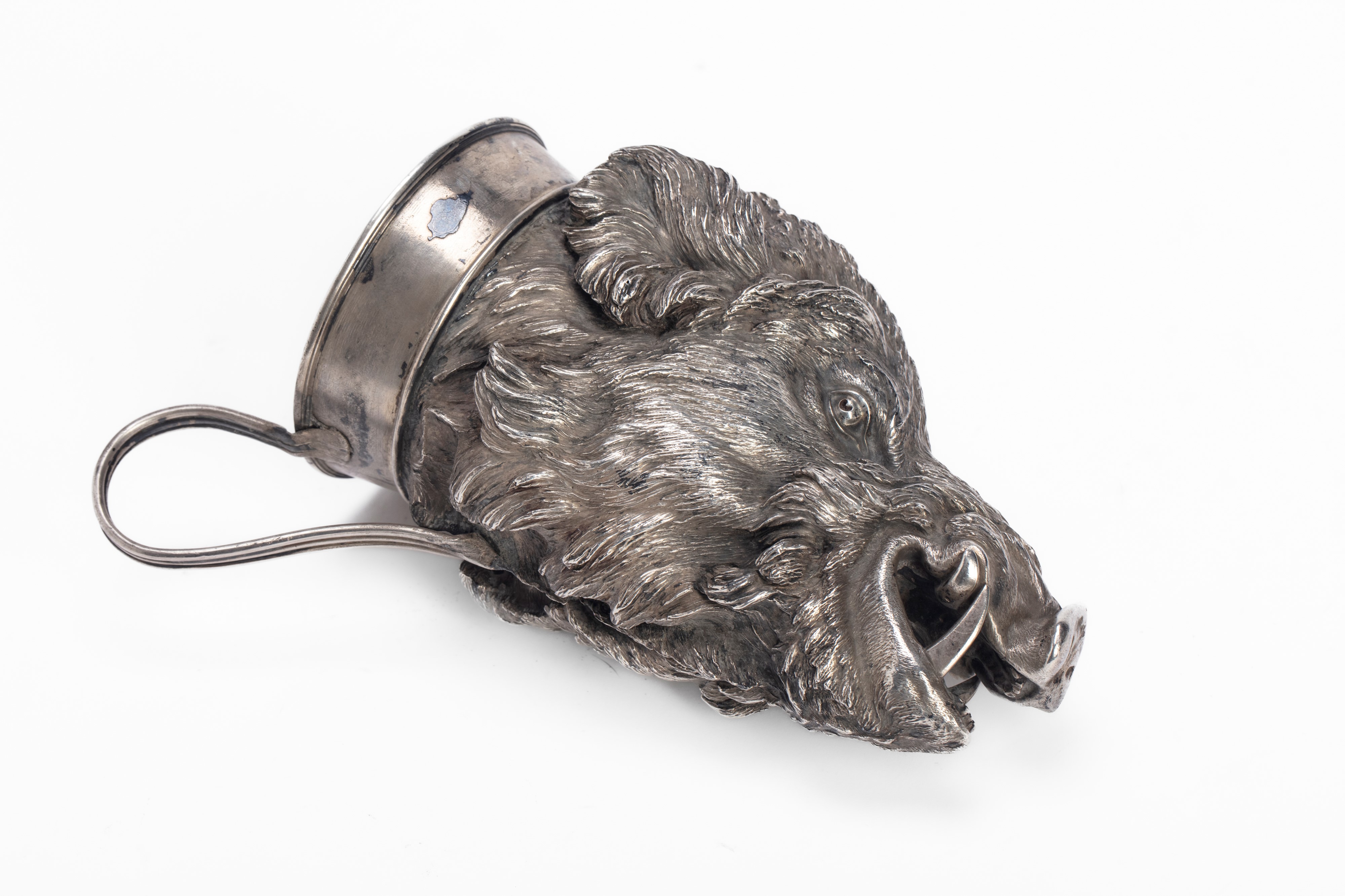 Boccale in argento a forma di testa di cinghiale, Germania, prima metà secolo XIX