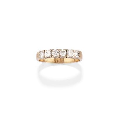 Anello con diamanti, oro bianco 18k, peso 4,00 g, misura 18
