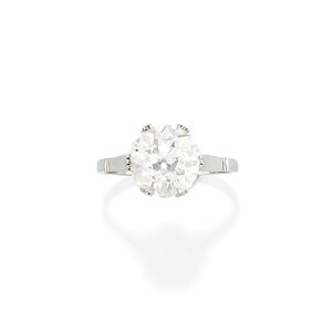 Anello con diamante