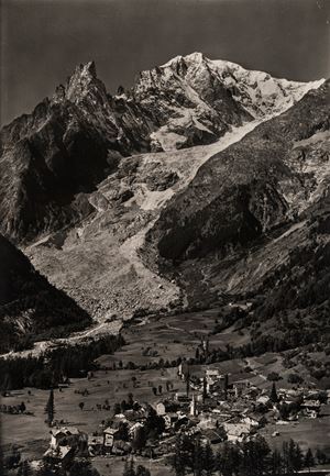 Courmayeur. Entreves, Ghiacciaio della Brenva e Monte Bianco