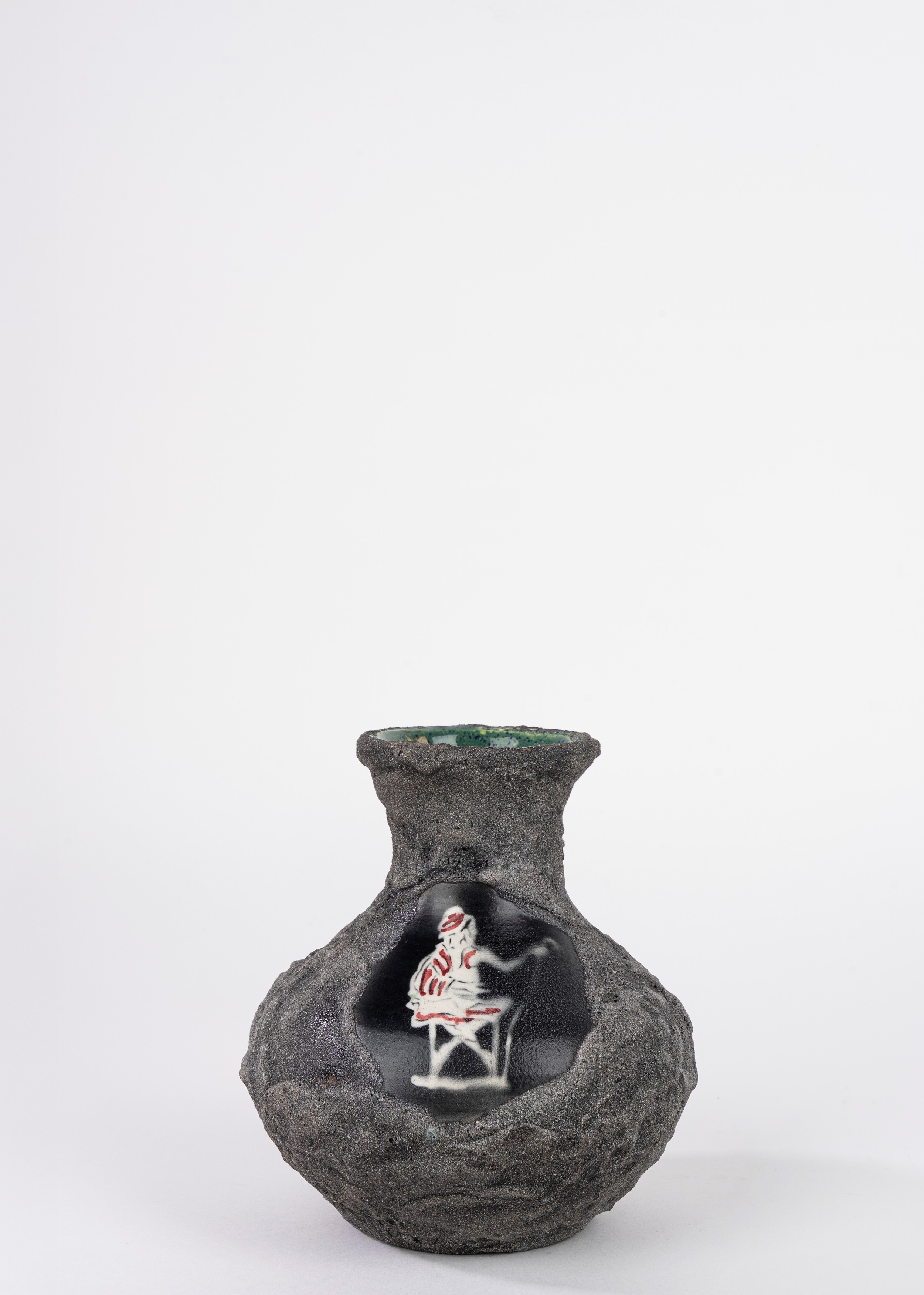 Esposito Sorrento, Vaso in ceramica con tritone e figura maschile