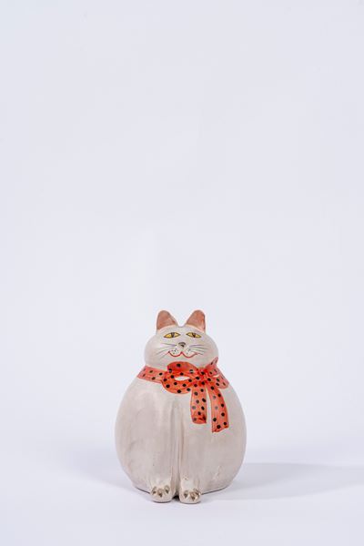 Gatto in ceramica policroma, altezza 16,5 cm