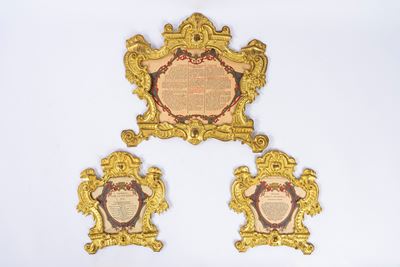 Lotto di tre carteglorie in bronzo dorato, XIX secolo