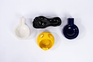 Lotto composto da quattro posacenere in ceramica